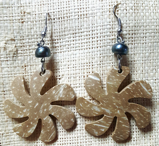 TIARE COCONUT EARRINGS