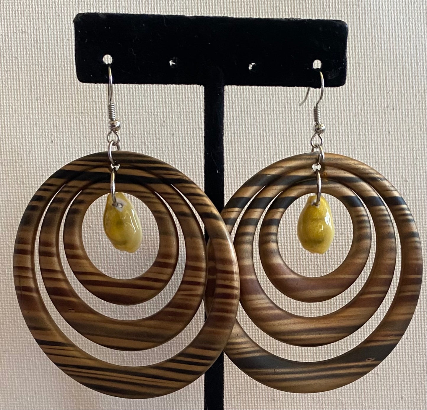 Round Earrings